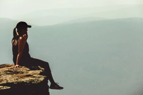 how to enjoy being single in your 20s