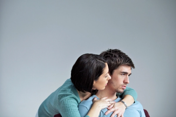 avoidant attachment style traits