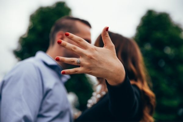 signs he wants to marry you
