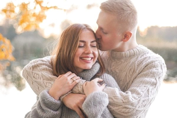 how to manifest a relationship with a specific person